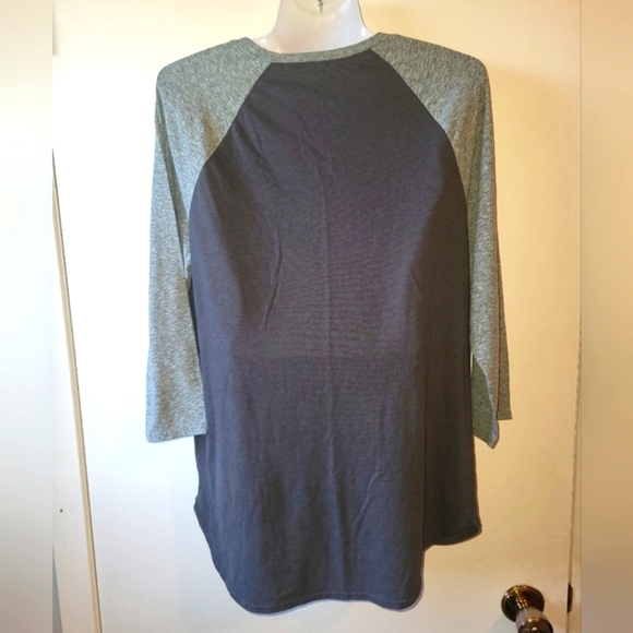 ¾Length Pocket Tee - Picture 2 of 5